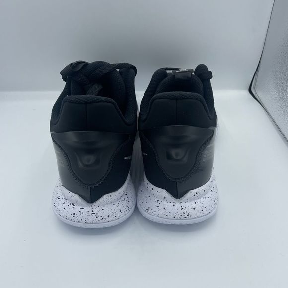 New- Nike LeBron James Witness V 5 Black Silver White CQ9380-001 Men’s size 11 main image 4